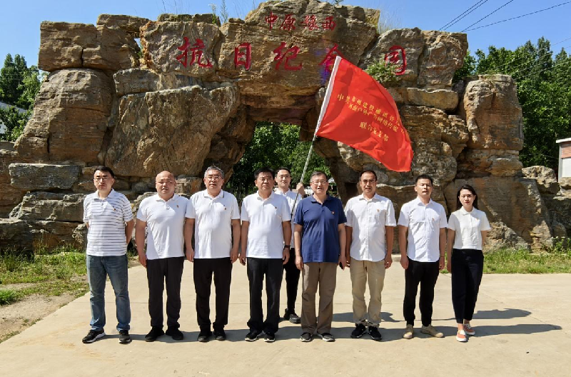 1688438212599621.png 图片1.png